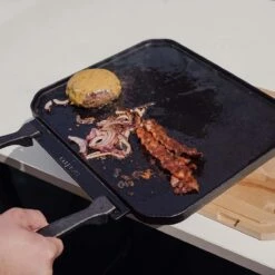 SANTOS Wende-Gussplatte Mit Holzuntersetzer Und Abnehmbaren Griffen 40 X 32 X 1,9 Cm -Santos Grills Verkaufsladen s wende gussplatte mit holzuntersetzer und abnehmbaren griffen 40 cm x 32 25 cm x 1 9 cm 889e9ddeb5daa44253698de264e4083c