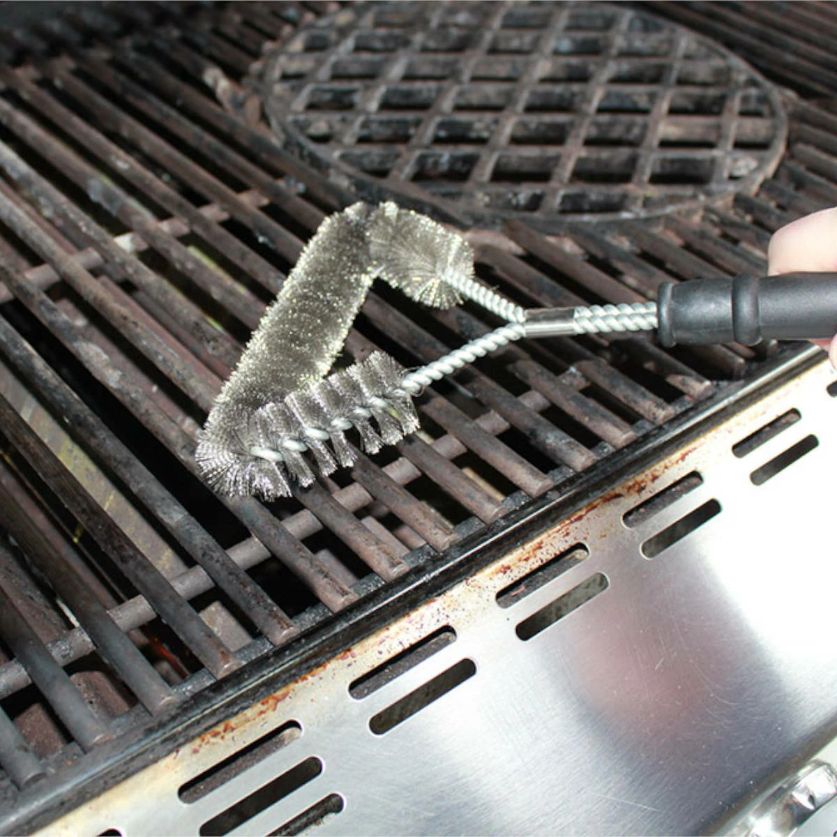 SANTOS Grillbürste, Dreieckig, Edelstahl 30 Cm 7 SANTOS Grillbürste, Dreieckig, Edelstahl 30 Cm – Bild 5