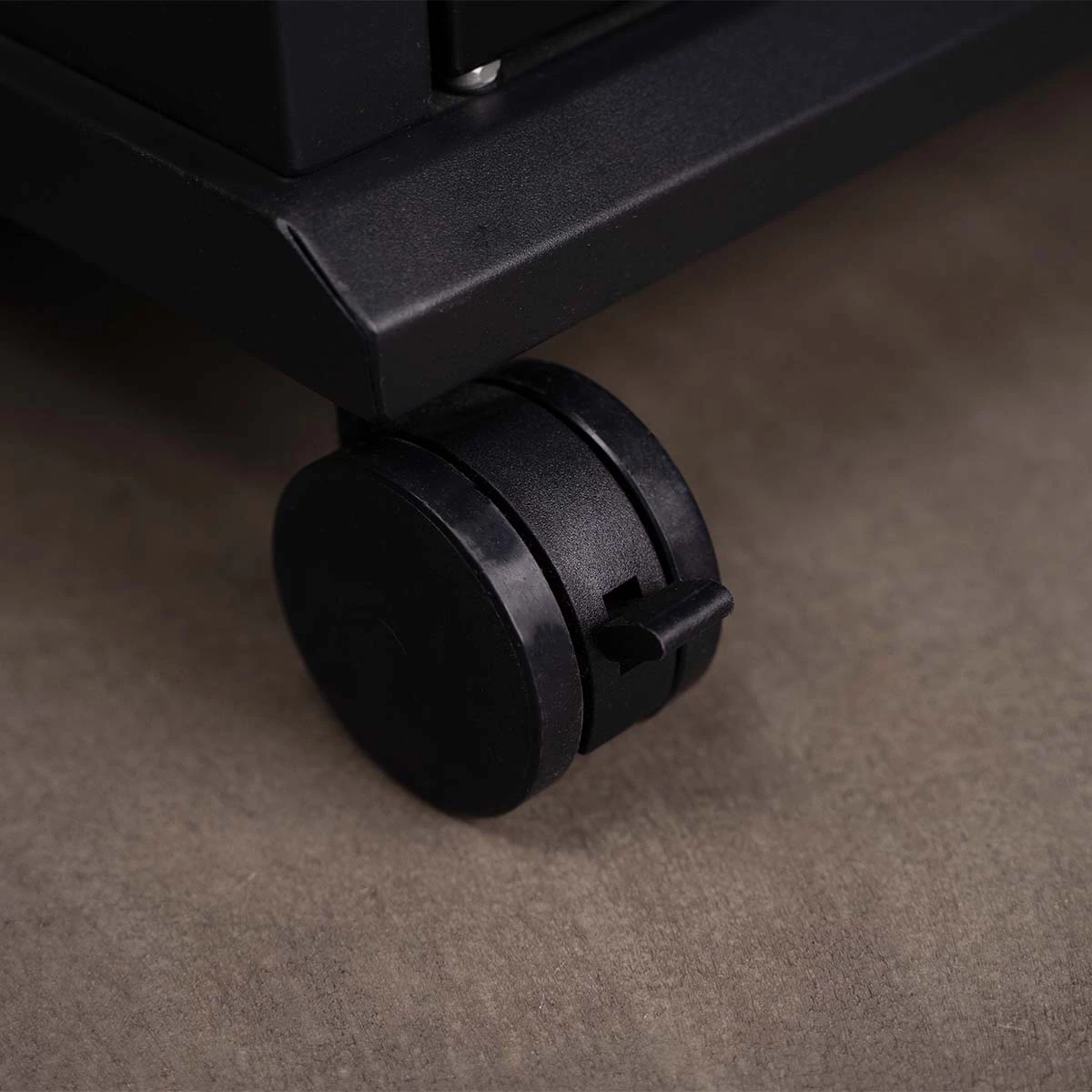 SANTOS S-418 Black Mit Edelstahlrosten, Inkl. Seiten- & Heckbrenner 7 SANTOS S-418 Black Mit Edelstahlrosten, Inkl. Seiten- & Heckbrenner – Bild 5