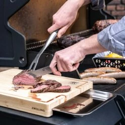 ZWILLING BBQ+ Schneidebrett Mit Auffangschale, 39 X 30 Cm, Edelstahl -Santos Grills Verkaufsladen zwilling bbq schneidebrett mit auffangschale 39 x 30 cm edelstahl c571e97e74cb1d1cb82575543a996edf